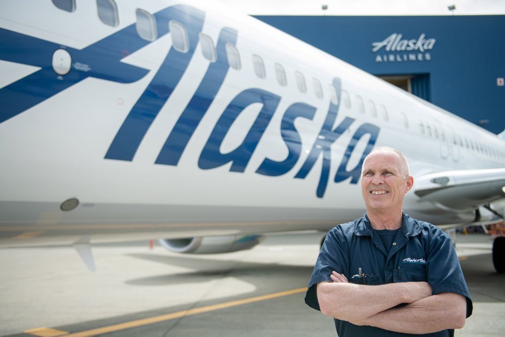 AirlineNews's tweet photo. Up to 28 of 150 Alaska Airlines jets to be parked in Anchorage • #iFlyAlaska #AvGeek #Alaska #SeattleTogether #seattlecovid19 #Seattle #Anchorage #akleg #akgov #seattlelockdown #LAX #airbus #Boeing @kylehopkinsAK @AirlineGeeks @airlineguys @AirlineNewsLive #StaySafe #FridayVibes https://t.co/BAfW6BPO7y