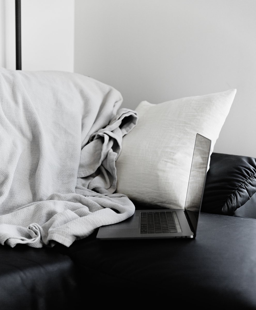 Today being the official #CoronavirusShutDown day in SA, do not despair, here's tips on how to keep your #PromoProduct  sales pipeline full while working from home 👉 bit.ly/2Jf88K2

Article source: @AdSpecialityInstitute
#PromoProductExpo2020 #COVID19 #SocialDistancing