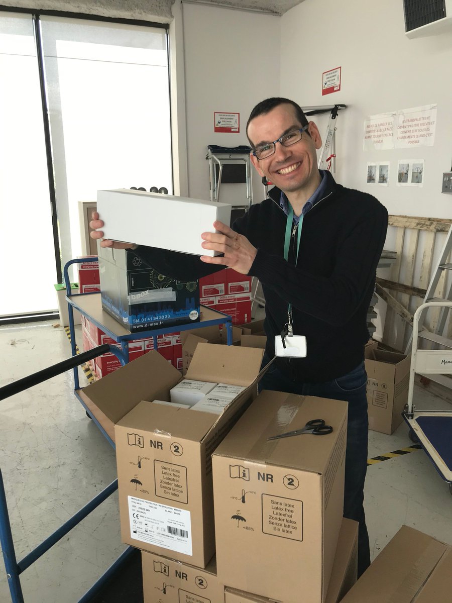 [ #Solidarité ] - Envoi aujourd’hui du stock de masques FFP2 de The Adecco Group à l’ARS Ile de France.
 Ces masques seront dispatchés ensuite dans les établissements de santé, clients d’Adecco Medical, qui en ont besoin ! #TousMobilisés 🤝❤️