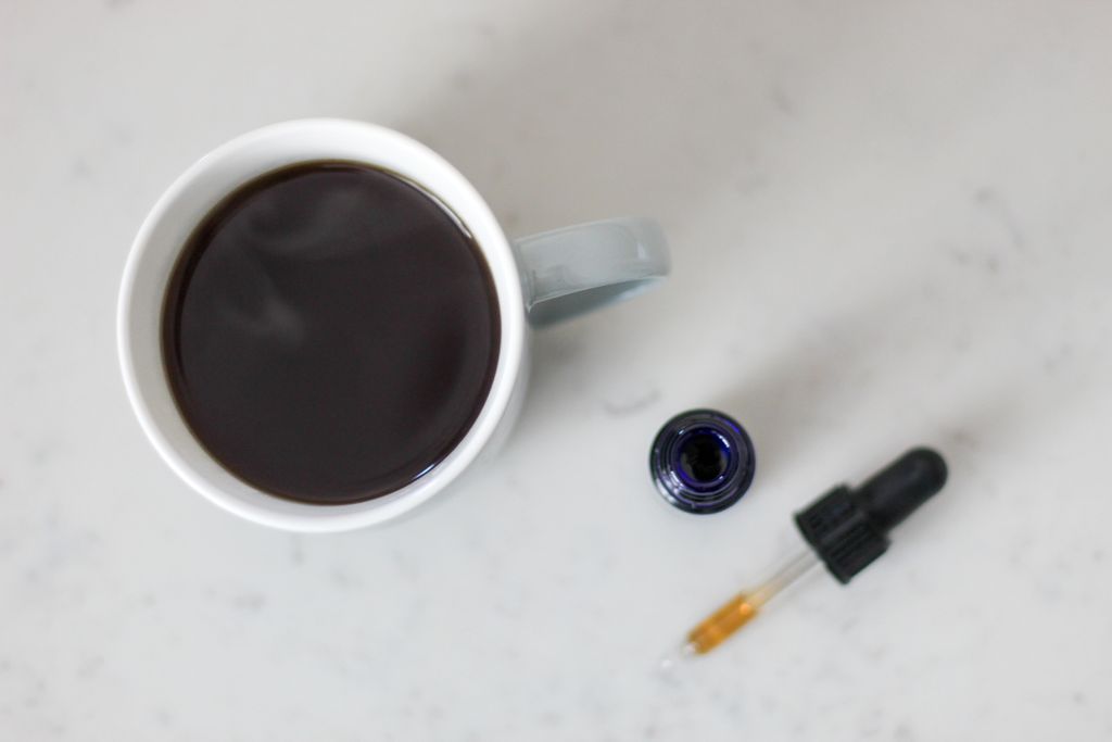 cbd_blue's tweet photo. Morning rituals ✅

Happy Friday Everyone! 🧘🏻‍♀️

#BlueCBD #cbdmovement #cbdcommunity #healthylifestyle #wellbeing  #stressrelief  #athleticperformance #athletelife #crossfitters #Ritual #morning #clarity https://t.co/0orc7ZrTWt