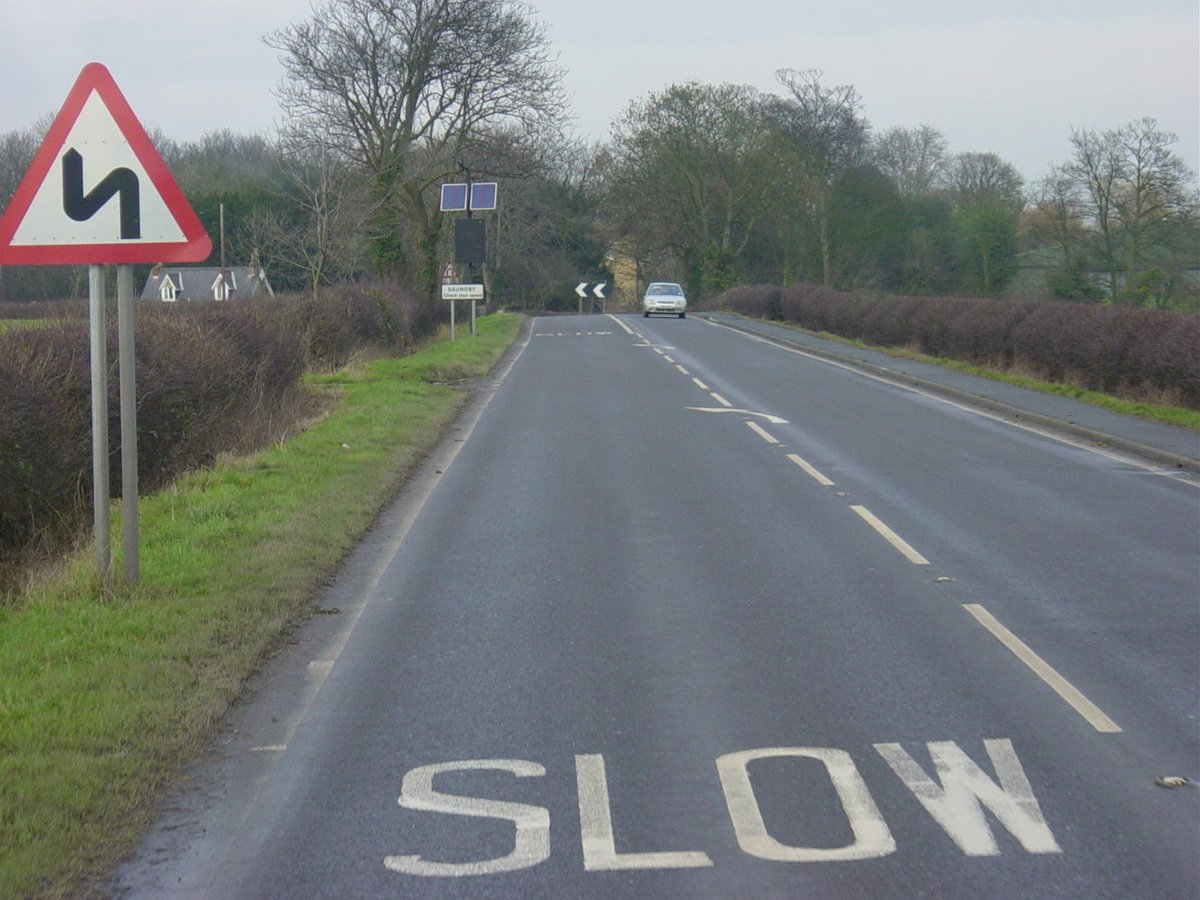 IAMRoadSmart's tweet photo. Surveys of more than 7,000 IAM RoadSmart members showed a clear majority (88%) thought the condition of our roads had deteriorated and 56% said they had to take avoiding action on every journey to dodge #potholes.

 https://t.co/VXFCECyERs

#RoadSafety https://t.co/iLKlxNjigw