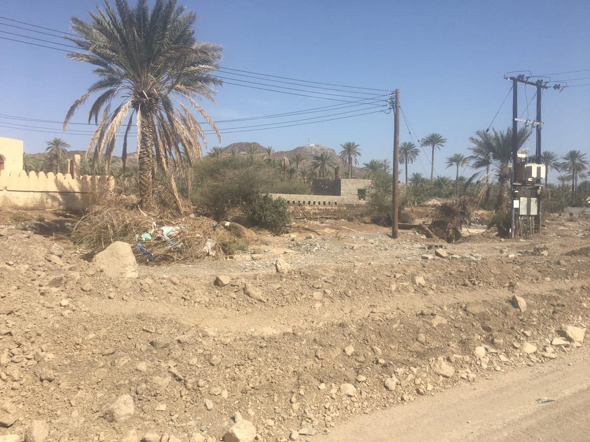 ضمن مشروع الكوارث والأنواء المناخية فريق منح للأعمال الخيرية يقدم دعما ماديا لفريق سمد الشأن الخيري وذلك للأسر المتضررة ب#أخدود_الرحمة

💫نرسم البسمة في حياتكم بطرق متعددة💫

📱قنوات التواصل:
تويتر:manahteam
انستجرام:manahteam
واتس اب:96719630
فيس بوك: فريق منح للأعمال الخيرية