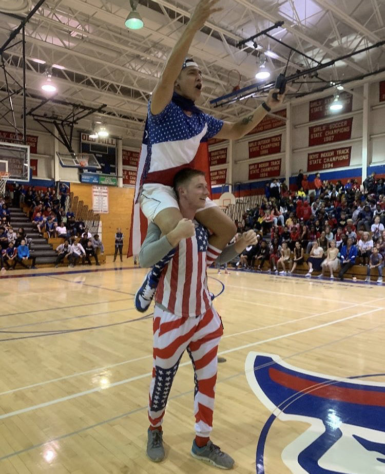 OMMNAACPS's tweet photo. Today is We Can’t Hide Our Patriot Pride Day! Show your school spirit and don’t forget to post your pics! #LiftOurSpiritsWeek #OneComplexOneHeart #AACPSAwesome https://t.co/phlFgLpofa