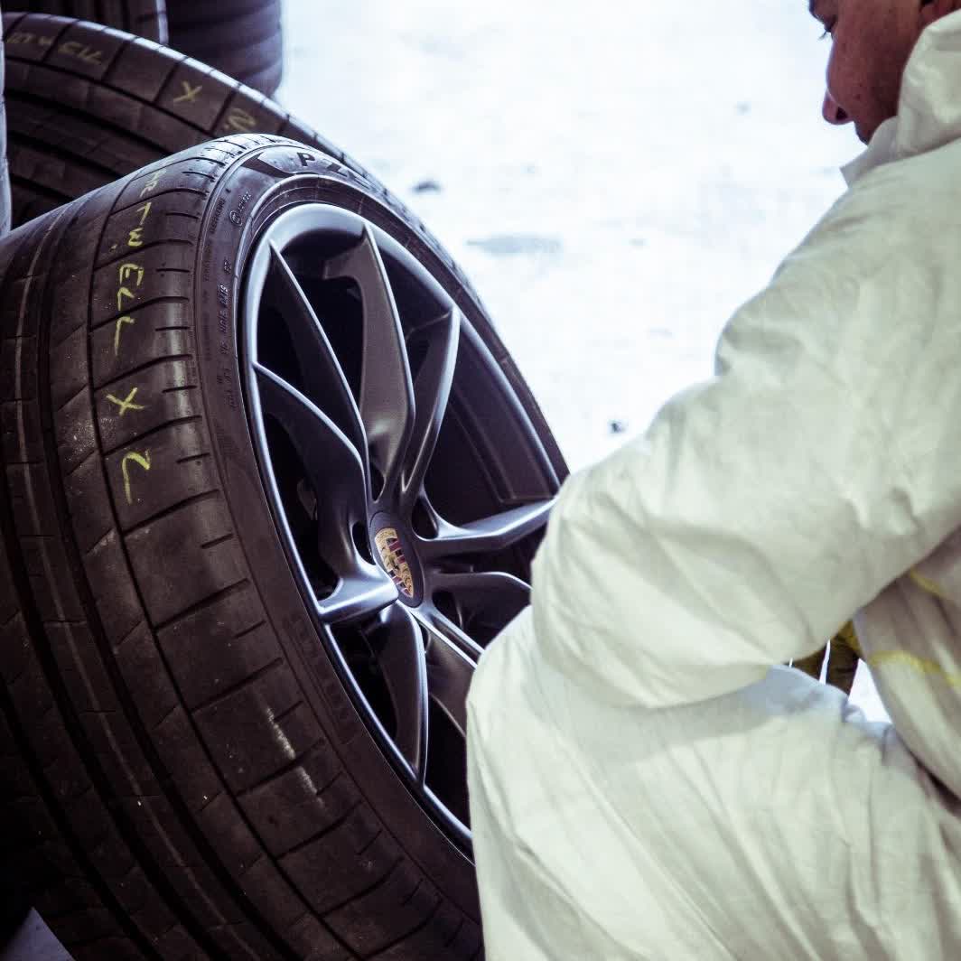 'If we learn from each success, & each failure, & improve ourselves, then we have fulfilled our potential and performed well' - Ferdinand Porsche 

Wheel Surgery strives for perfection - it's why we're trusted by the UKs best garages ⚡

#porsche #alloywheelrepair #leeds #derby