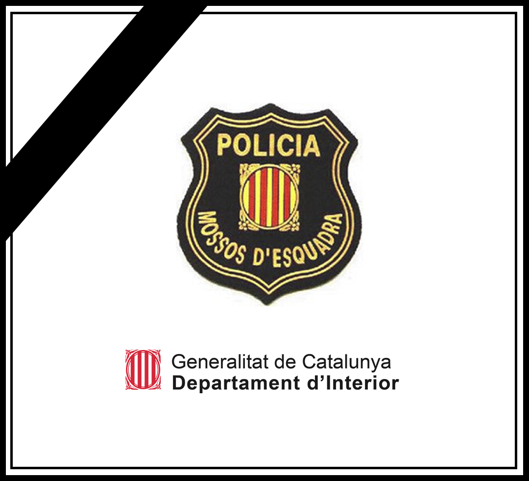 mossos's tweet image. Un dels nostres agents ha mort als 57 anys per la COVID-19. El nostre condol a la família, companys i amics. Tot i la nostra tristesa i dolor continuem treballant amb la mateixa fermesa al servei dels ciutadans. El tindrem sempre en la nostra memòria. Descansa en pau company