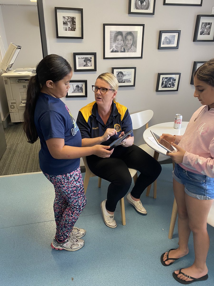 Today we ensured every student had access to technology <a href="/prairievale_ps/">Prairievale PS</a> for online learning. Over 100 iPads were loaned to our students! Nothing will stop us from learning! #proud #closingthegap <a href="/mscott/">Mark Scott</a> <a href="/MSiokos/">Marianne Siokos</a> <a href="/dizdarm/">Murat Dizdar</a>