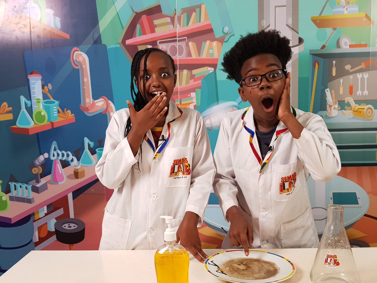 SuperSemaWorld's tweet image. 🖐 🖐 This simple experiment illustrates to kids so beautifully why washing hands with soap is so important. Watch, learn and try out today! ⁣ #SemasLab #SuperSema #STEAM #STEM

⁣Link: youtu.be/8RA-p-4EzdI