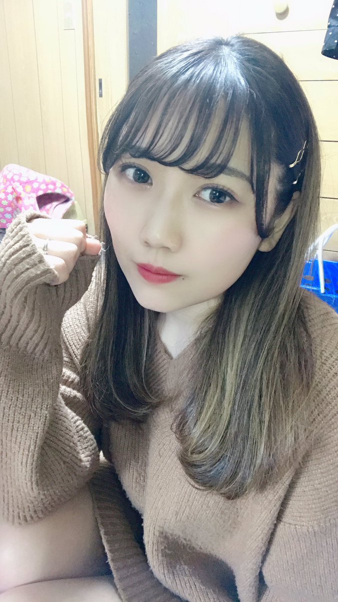 ナギサ アラサーの色気いい感じやろ