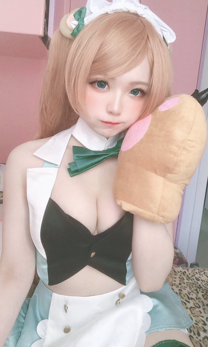 Twitterのコスプレ画像18