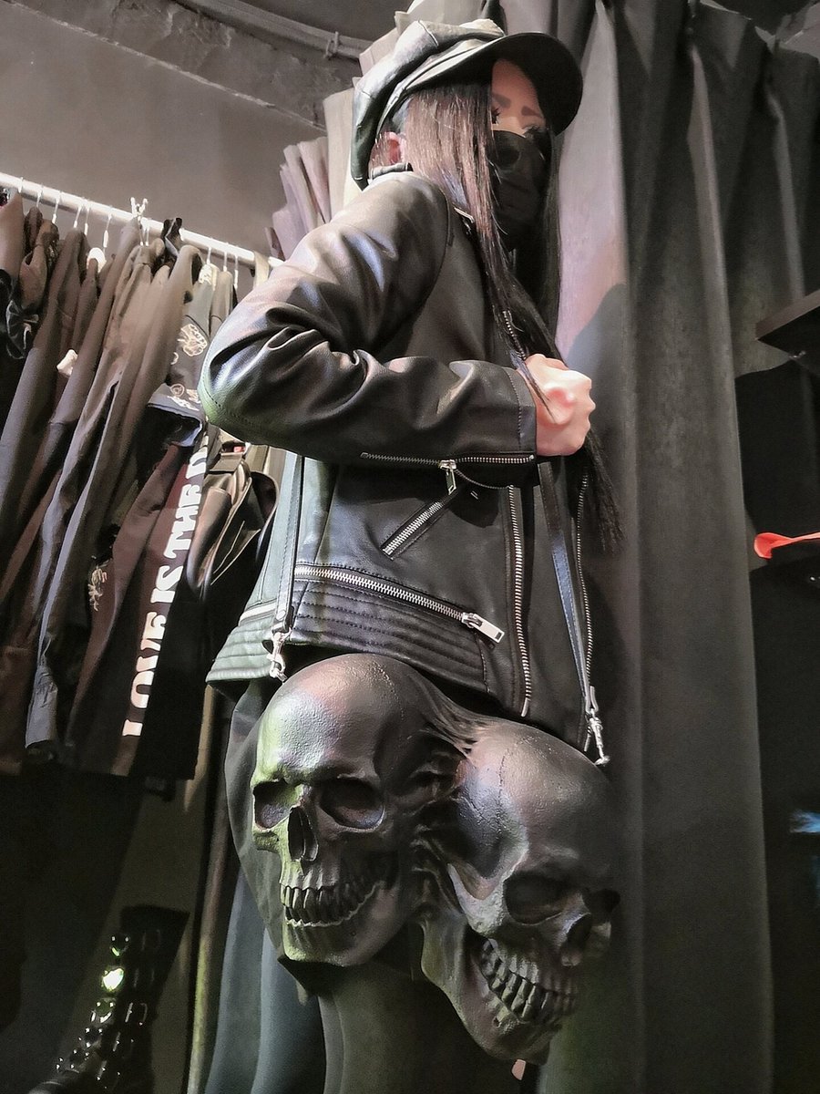 ra20022006's tweet photo. #maliciousx
【MALICIOUS.X】TWIN SKULL SHOULDER BAG
https://t.co/3FXKzboIm8
特殊メイクアーティストが手掛けるクリーチャーギアコレクション。シャムスカルショルダーバッグ。
#SHOPROMANESCO #エピキュリアンガーデン https://t.co/o3KqjGw60X
