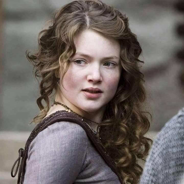 зои уонамейкер в молодости фото. филип тобус. August артист.