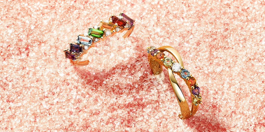 hsamueljeweller's tweet photo. Gift your sugar a yellow gold multi-stone ring.
Shop Now: https://t.co/fcNMbvv4BY
#eternityring #foreverring #yellowgoldring #multistonering #gemstonering https://t.co/7fEVDc5zxq