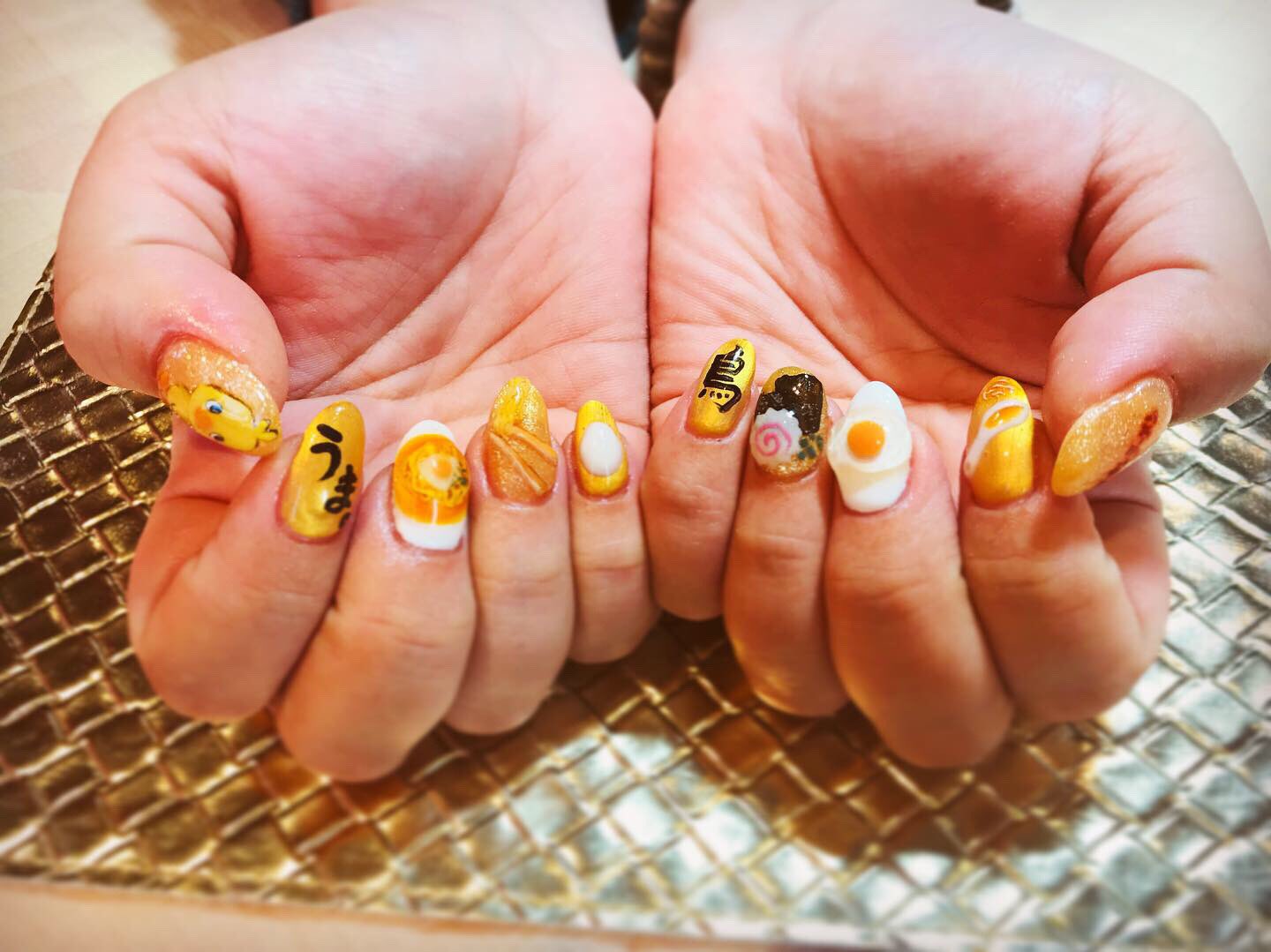 Ayane お客様ネイル チキンラーメンネイル 食品サンプル感が可愛い 個性的なのもいいよね ネイル ネイルデザイン ネイルアート 仙台ネイルサロン 仙台ネイル チキンラーメン チキンラーメンひよこちゃん 痛ネイル キャラ