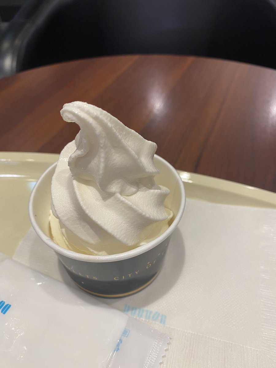 オシエルズ野村 A Twitter 日本一うまいアイスクリーム ドトールのアイスクリーム