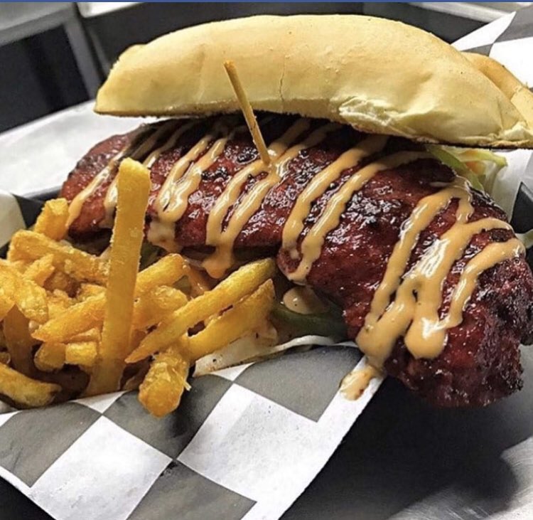 FtWake's tweet photo. Support local food trucks! Empanada Rd will be serving TODAY from 3-6pm at the Shell Station 418 S Main St in Rolesville! https://t.co/1eLrpU1Ves