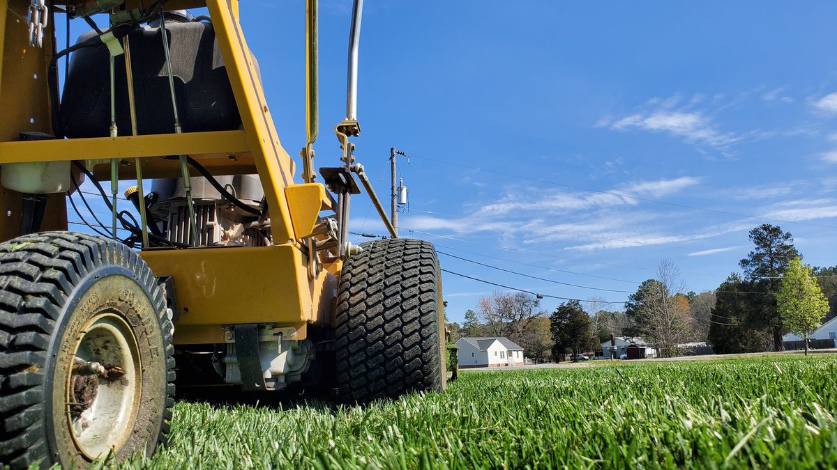 Picture Perfect Lawn tweet media