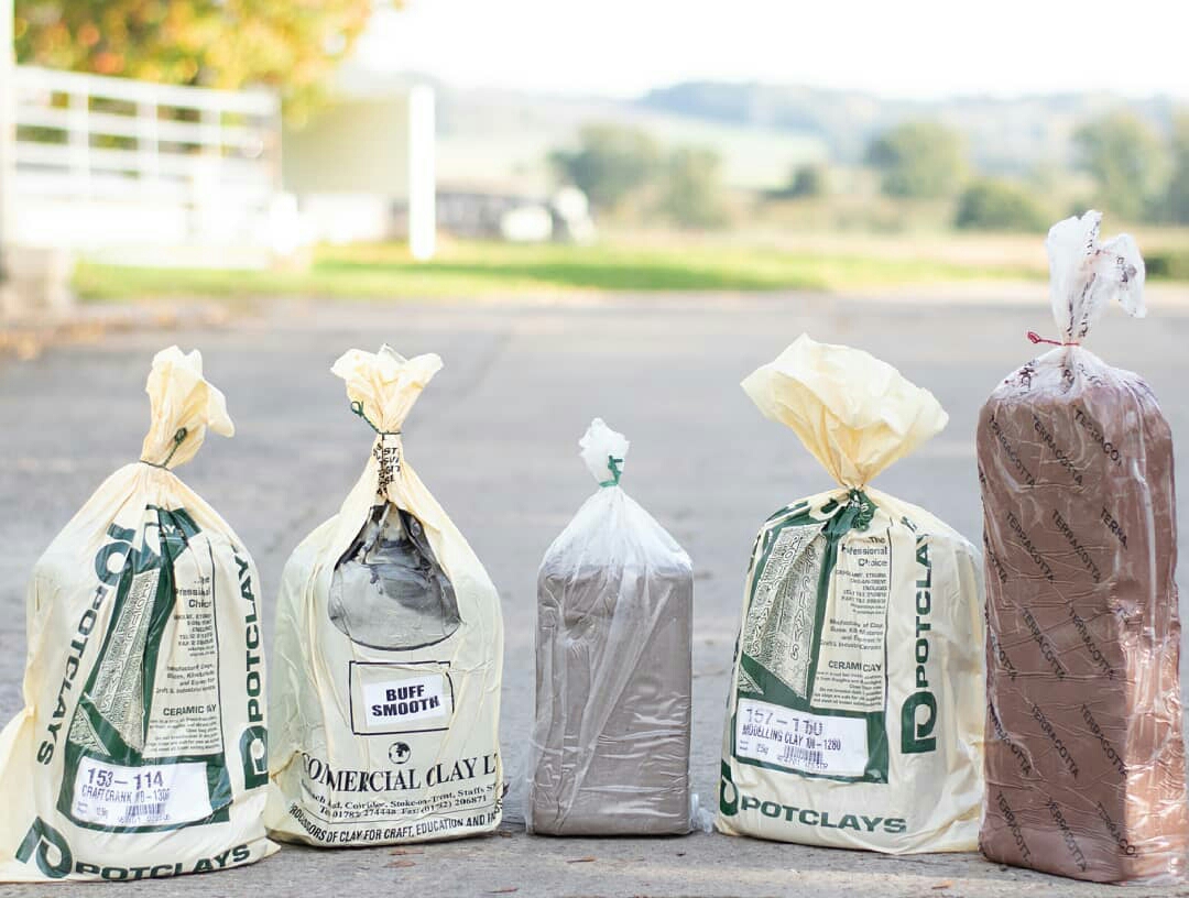 SN15_2DP's tweet image. We have plenty of materials to make the art lessons more exciting! 

Check out the clay and modelling materials page on our website - industrialplasters.com/cat/modelling-…

#industrialplasters #provenreliability #onestopshop #crafts #homeschooling