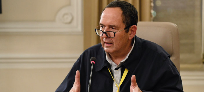 MinSaludCol's tweet photo. #Noticia 👨🏻‍⚕ "De no ser por las medidas, tendríamos el doble de casos" Julio Durán, médico especialista en cuidados paliativos  https://t.co/86yQH4fD2W https://t.co/1y3qKzDbOY