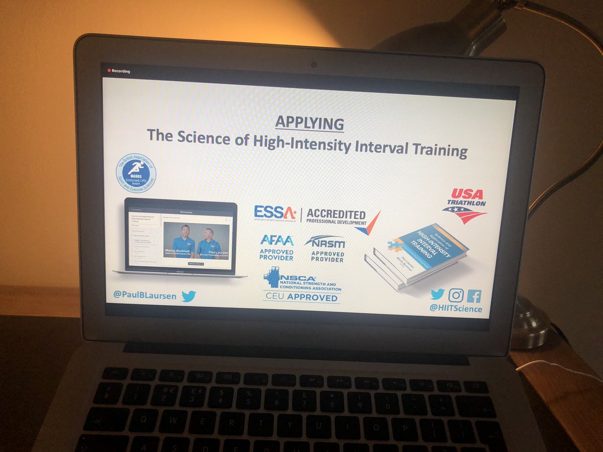 SMCphysio's tweet photo. Week 2 of social distancing.                  - Online lectures/seminars 👨🏻‍💻                      - Training 🏃🏽‍♂️                                                - Reading 📖 https://t.co/EMOHUlquHd