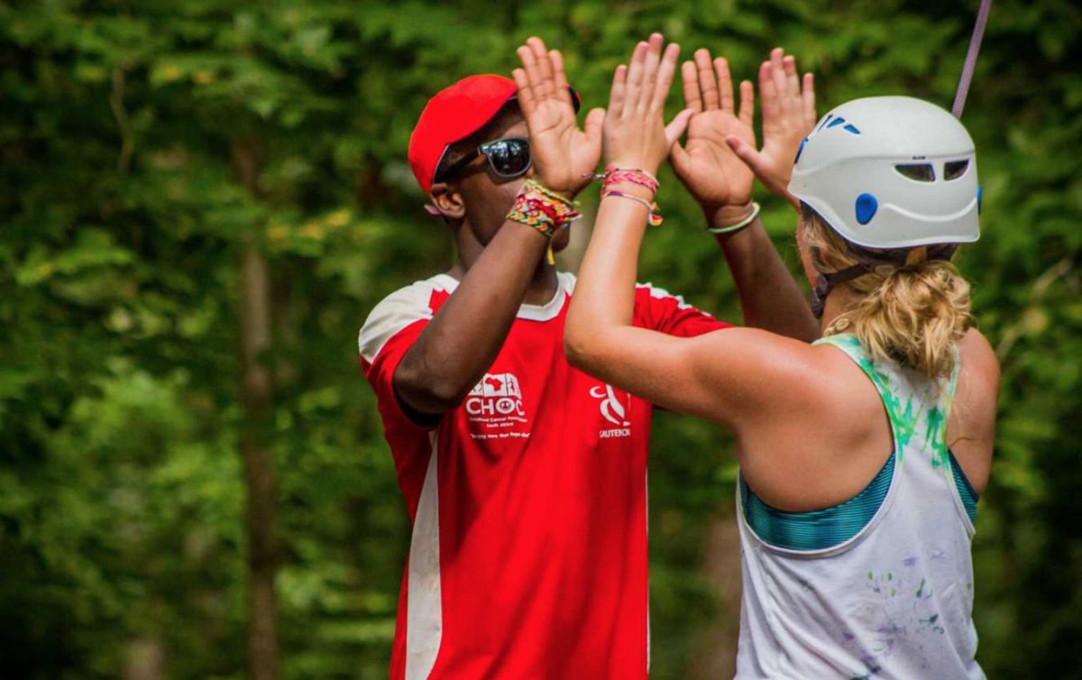campfriendship's tweet photo. Air high-fives are the new high-fives! #socialdistancing https://t.co/gNWxIscWhd