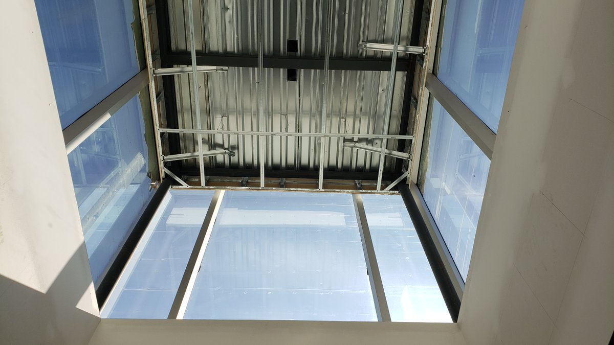 CSPArch's tweet photo. The sun shining in a clerestory skylight in our in-progress @UWaterloo Student Life Centre & Physical Activities Complex Addition. It's nice to see that blue sky!
#constructionpics #sitereview https://t.co/SGJaFjHpUO