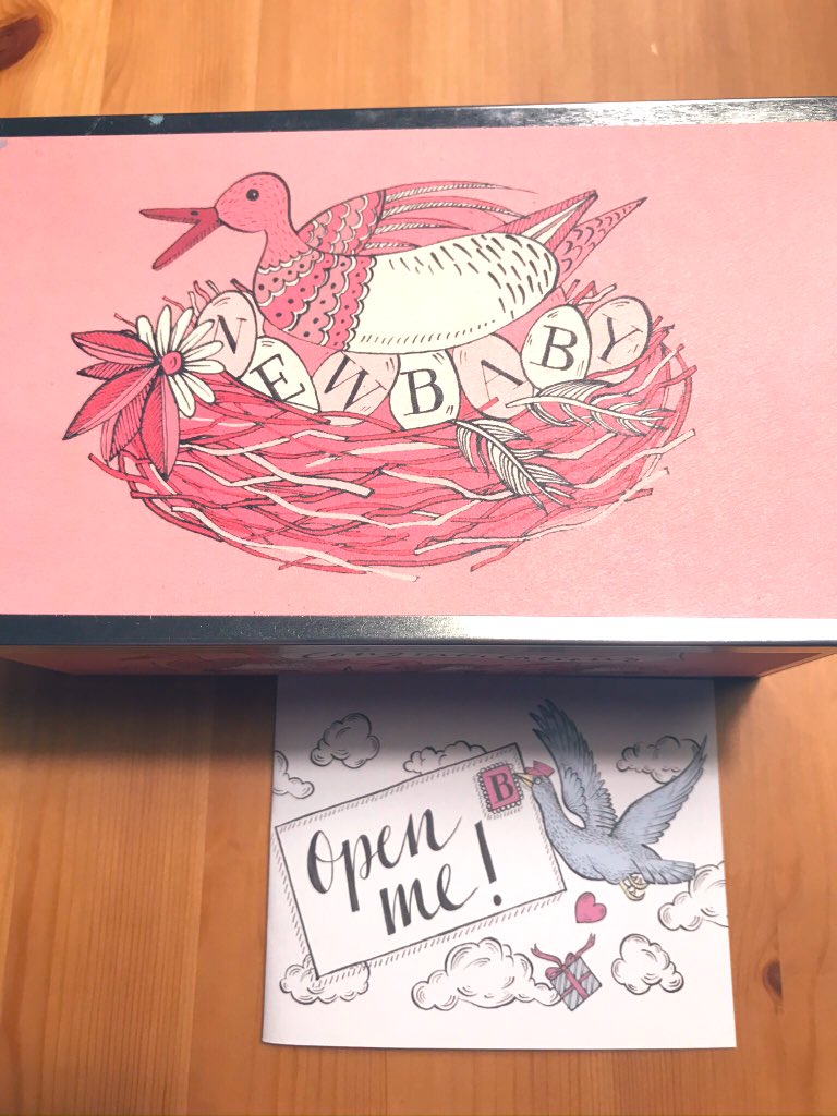 EllenDunwell's tweet photo. Baby is napping so I can enjoy my lovely biscuits from @BiscuiteersLtd 🥰😍 they’re sooo cute!!! https://t.co/9Mn8Kxsv9n