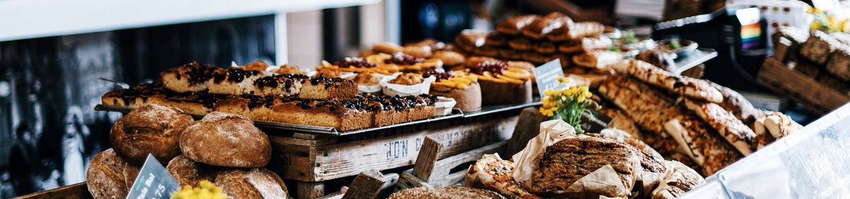 VilledeLiege's tweet photo. 📑🍴 Les petits commerces d’alimentation et restos en formule “à emporter” sont ouverts et ont besoin de votre soutien durant cette période particulière. #SolidariteCOVID19 Consultez la liste des commerçants ouverts dans votre quartier (màj quotidienne) : https://t.co/PbfS3naeXU https://t.co/fajNMo1rSY