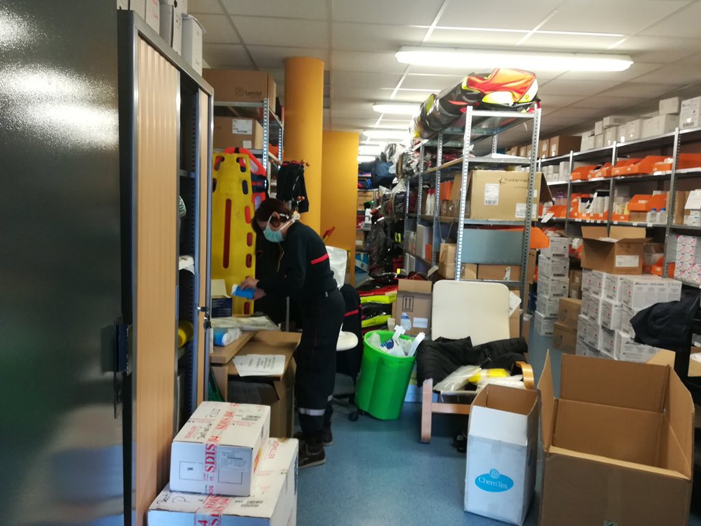 Pompiers 04 tweet media