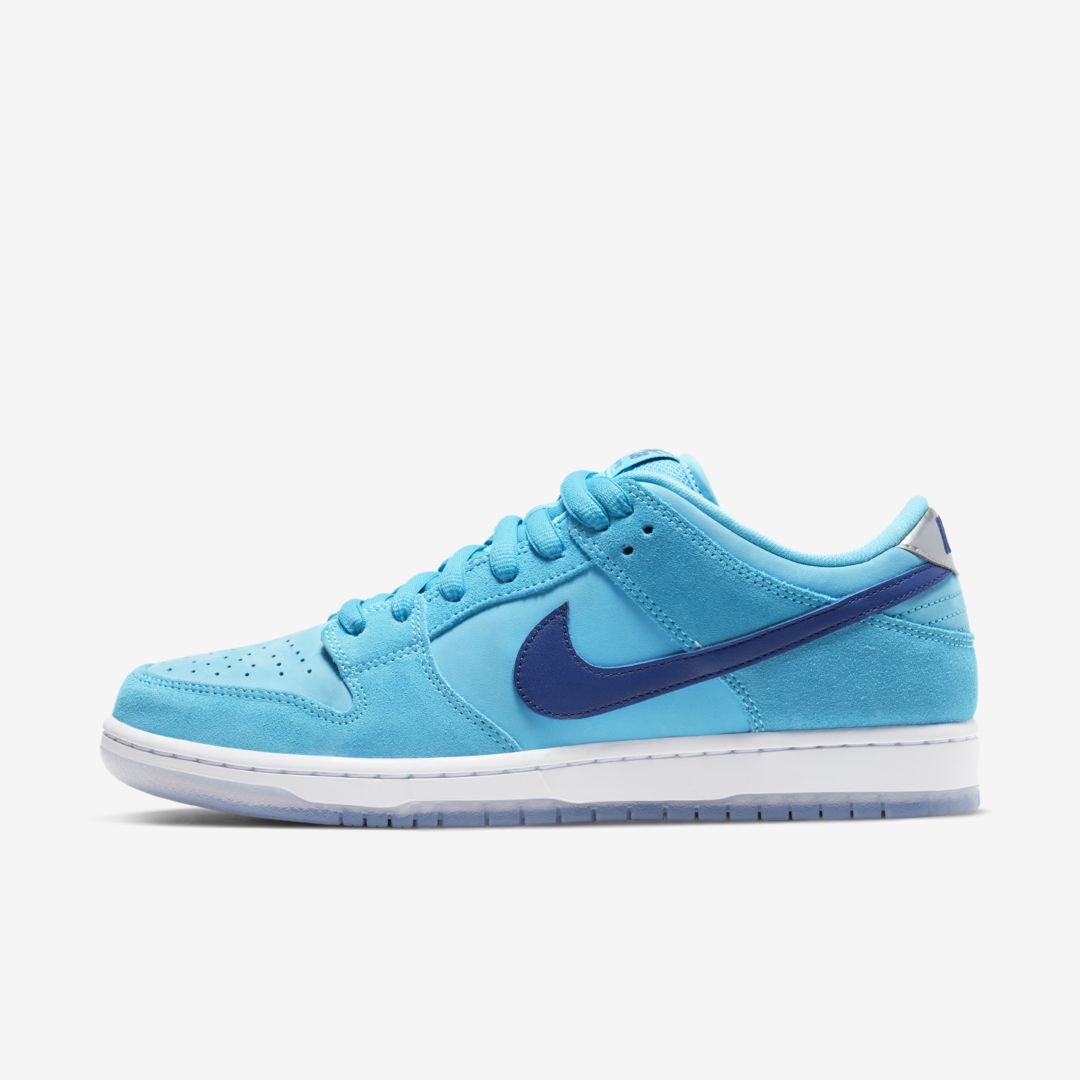 TheSoleLibrary's tweet image. Nike SB Dunk Low "Blue Fury" official images are out. Composed of a leather Blue Fury upper with suede overlays and a mesh tongue these are available now at various retailers.

Are these on your pick up list?

#Nike

#TheSoleLibrary