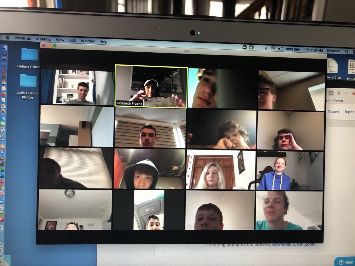 ElizabethFruend's tweet photo. Just had a meeting with the distance kids. Nice to see their faces. We have Fun Friday today. They can pick what run they want to do! #distancerocks https://t.co/km2j28VC13
