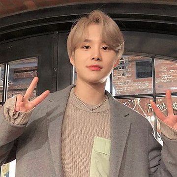 𝐖𝐚一 tweet media