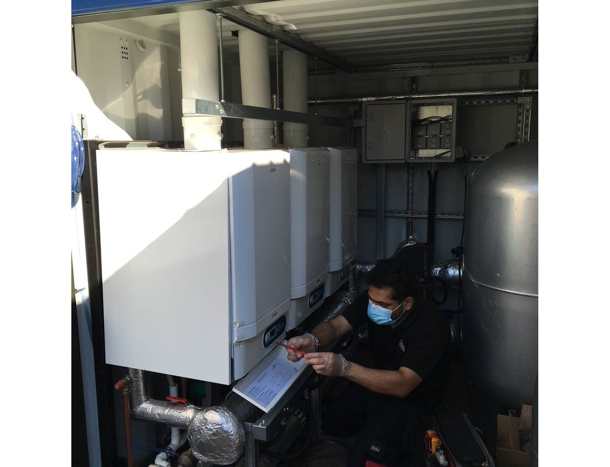 Thank you to our team for supporting the country’s essential services.  We’re proud to have installed a temporary plant room this week – just 24 hours after the request came in – so that a new #NHS facility in Hertfordshire can provide care for more patients.