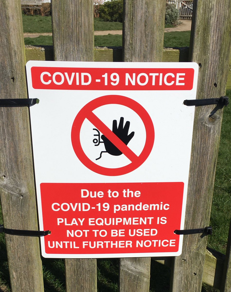 oddrt's tweet photo. Thereโs a little play park opposite our house; the gates have been padlocked and this sad litttle notice has been posted #StayinStaywell https://t.co/RMfqH5WmeO