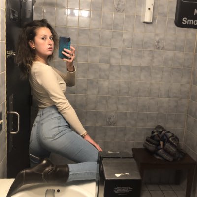 creepobilly's tweet photo. #NewProfilePic https://t.co/iKRG5bYmgG