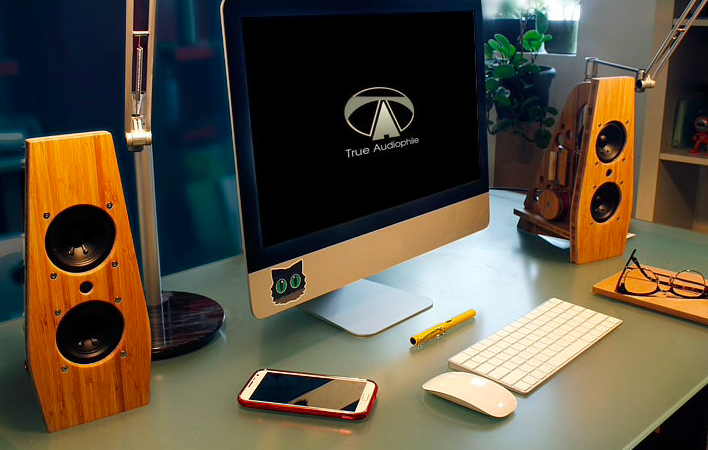 TriArtAudio's tweet photo. Check out how great these Desktop Open series speakers look! Get yours today!

#triart #audio #madeincanada https://t.co/4y4eDSAwuJ