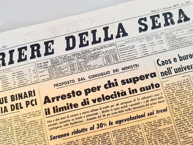 simfino's tweet photo. Il giorno in cui sono nato il @corriere costava 150 lire e titolava sui limiti di velocità... #1977 #day #birth #giornali #70 #vintage #memory #memories #nostalgia #nostalgic #papers #newspaper #tempi https://t.co/Syn3DOZmJV https://t.co/SUgZrwjpU1