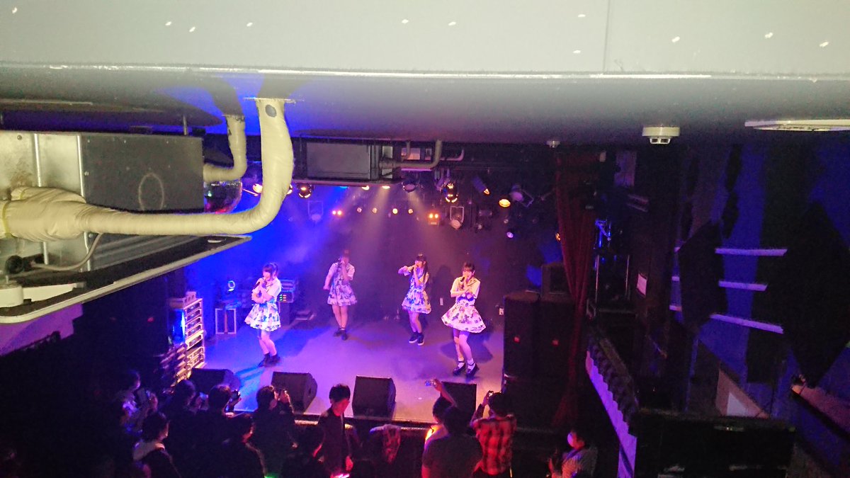 flavor18207235's tweet photo. お疲れ様です！
ルミナスさんラストライブにお呼ばれしました～！
ルミナスさん約2年間お疲れ様でした！
明日はRBA！「Black flavor day」です！予約は明日受付にて言って頂けますと前売り扱いになりますので是非！！！

#仙台flavor
#仙台
#宮城
#アイドル
#伊達夏海
#香澄まな
#村田ゆう
#月島ゆみ https://t.co/rMtTaOJyMW