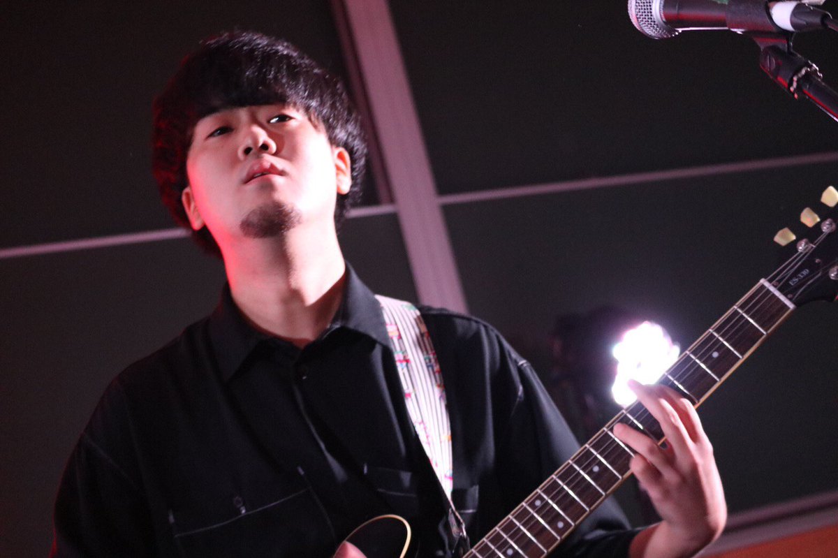fsk_official's tweet photo. #春から北海学園
#春からhgu

フォークソング研究会は人数最多、規模最大の軽音サークルです❗️

月1のライブの他、海キャンプや温泉旅行など楽しいイベントが沢山あります‼️🥺

サークル外で活動しているバンドマンも多数❗️
半分以上が初心者のサークルです❗️

ぜひフォークソング研究会へ‼️ https://t.co/V2LDA6L1u2