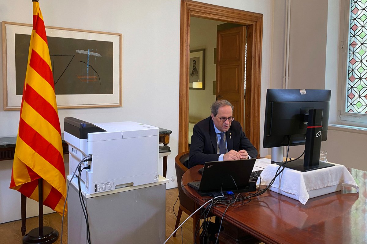 El comerç és un dels sectors més perjudicats pel #Covid19 i m’he reunit amb els principals agents per transmetre’ls el missatge que des del <a href="/govern/">Govern de Catalunya</a> fem nostres les seves reivindicacions: suspensió impostos i quotes autònoms, liquiditat, etc. Fer-ho fàcil i fer-ho ja