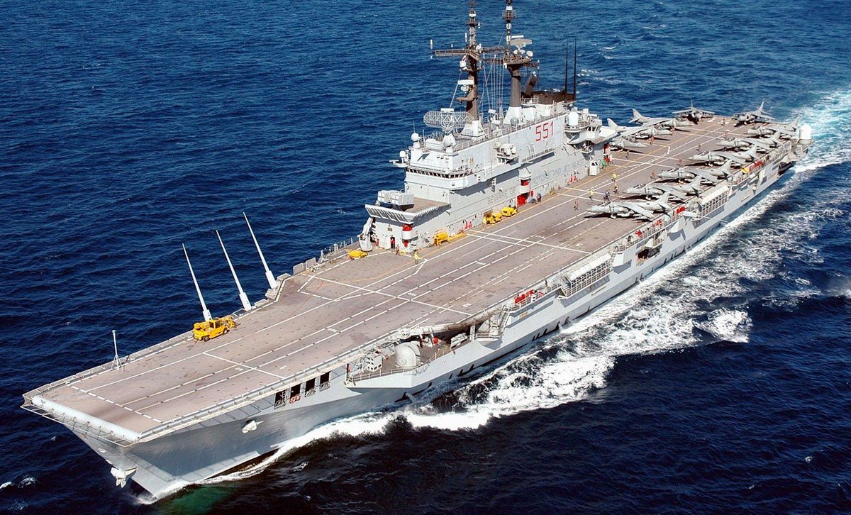 艦船沼の内府殿 空母ジュゼッペ ガリバルディは個人的には未だに発音しにくい艦名 パソコンで打つときもジュゼッペの所で打ちミスをする T Co Kbuzq2aniy Twitter