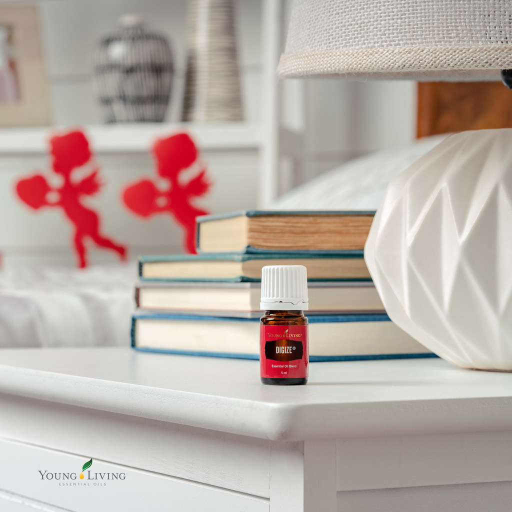 yleoeurope's tweet photo. Apply a few drops of DiGize onto your chest or wrists for an herbaceous and warming pick-me-up 🧡
#digize #essentialoils #younglivingeurope
https://t.co/uElGkDl2VX https://t.co/M2UyI4UzAm