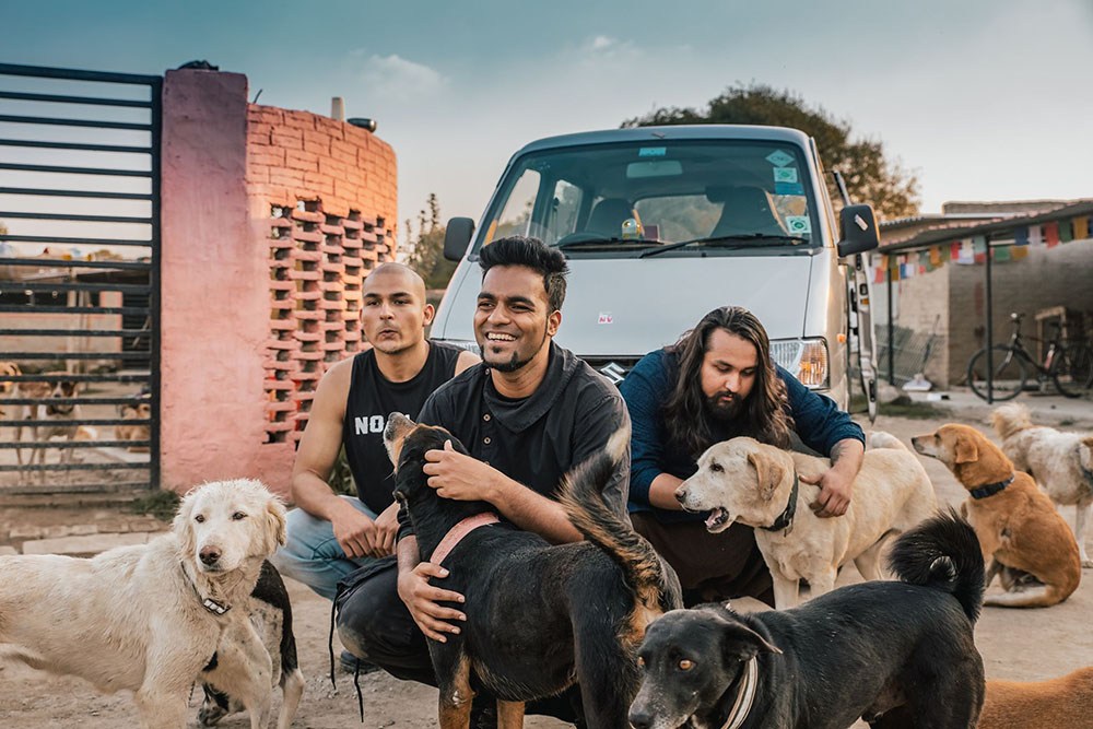 opsikpro's tweet photo. BLOODYWOOD Donates Ambulance To Animal Rescue, Unleash New Song “Yaad” That Gives Us All The Feels https://t.co/NuoCO1Bht7 https://t.co/can6QJewXk