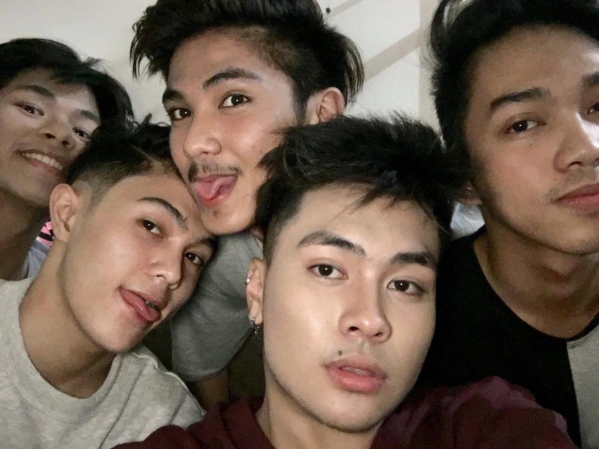 cymribo__'s tweet photo. pass sa mga babae ☺️ https://t.co/dTXeeCtN3A