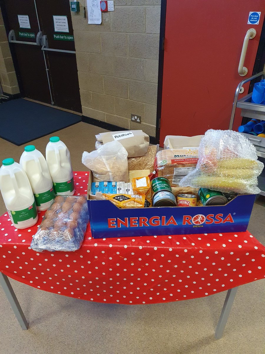 stmichaelssg1's tweet photo. Putting together food parcels for our families most in need. Well done to our fabulous kitchen staff led by Cathy Orchard. What a team! https://t.co/ZMV7tQSJkD