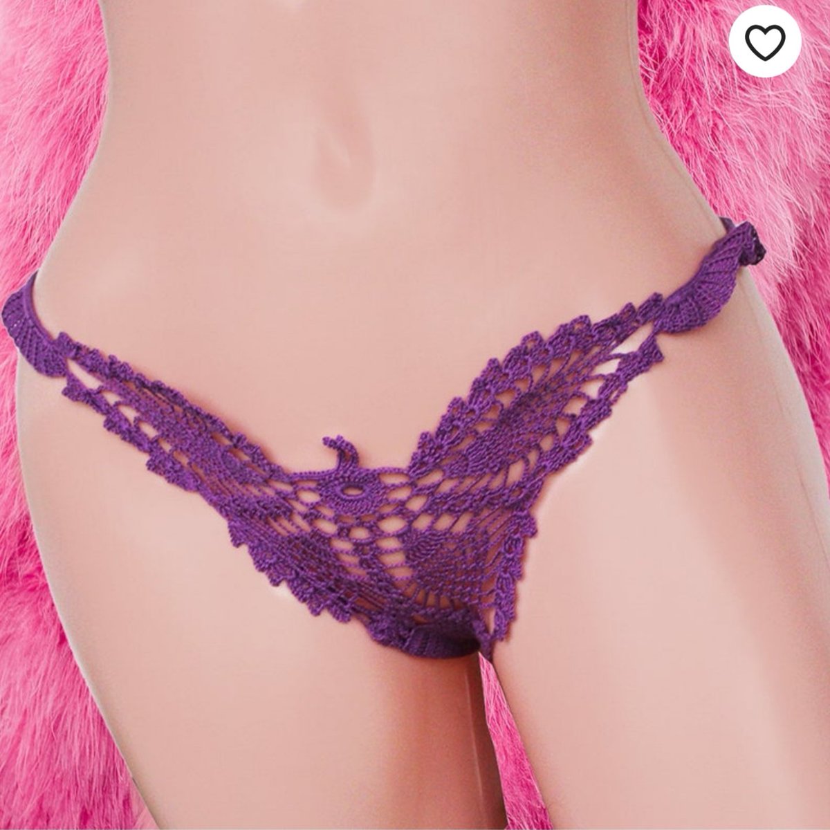SecretD52244660's tweet photo. Bunlar Nasil Sizce? Esim ormeyi deneyecek isteyenlere hediye debiliriz ;)
#iccamasiri #sexy #sex #fantazi #ciftler #erotikcamasir #bikinistyle #sexybikini #turkseks #içgiyim https://t.co/gkP3xgFpAM