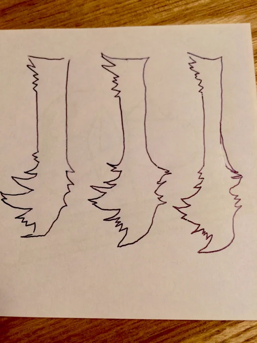 気が昂ぶるとすぐなんかメモに描いてしまう癖がある

これは花丸のオープニングに初めて出てきたアニメの蜻蛉切さんにテンションブチ上がって描いてしまった三本のもみあげ 