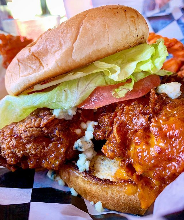 eatsofclt's tweet image. Feeling cooped up like a chicken and looking to make your Friday night feel a little more normal?? @edstavernnc is offering curbside food and packaged beer/wine for you to still enjoy this weekend

Curbside take out is available on Wednesday, Friday and … ift.tt/2UJmJmx