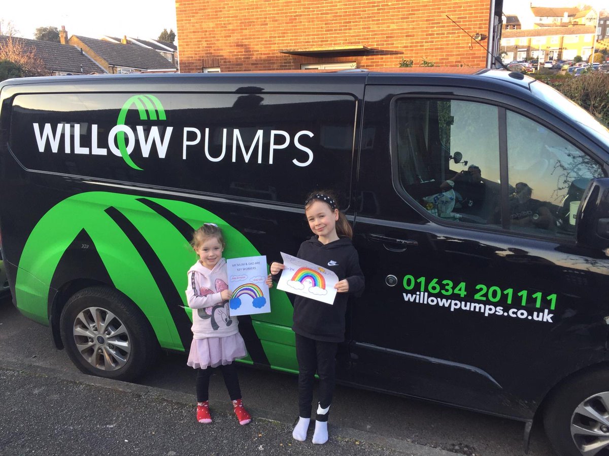 After a night spent delivering essential pump services to a local supermarket, what a better way to be welcomed home! 🌈Our engineers are working night and day to support businesses and communities across the UK and we can't thank them enough! 💚#keyworkers #Doingourbit