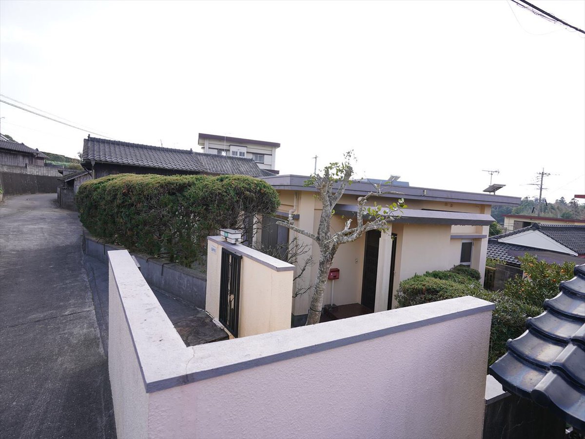 南の要塞に住まう