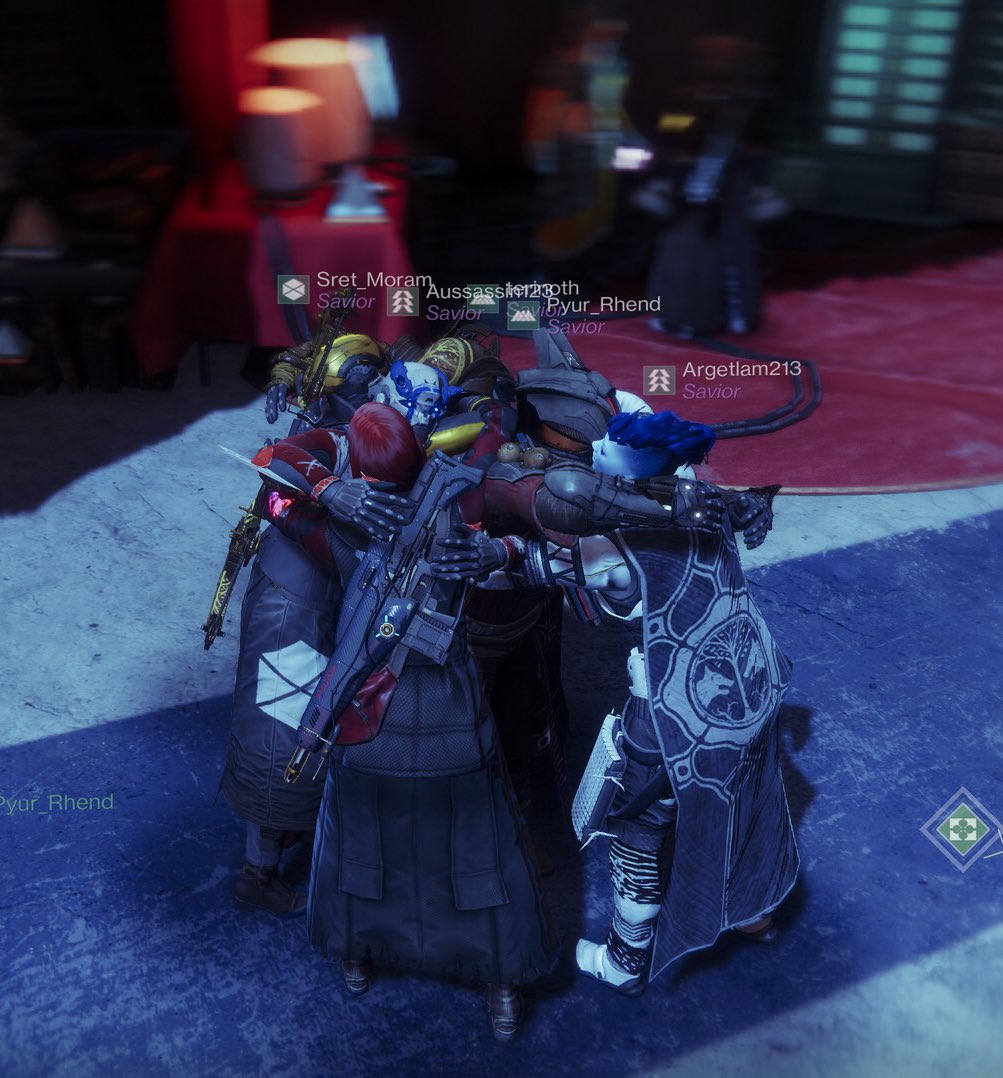 Sret_Moram's tweet photo. Hug it up! #destinythegame #redjacknetwork https://t.co/MhHi5cQ2Dr